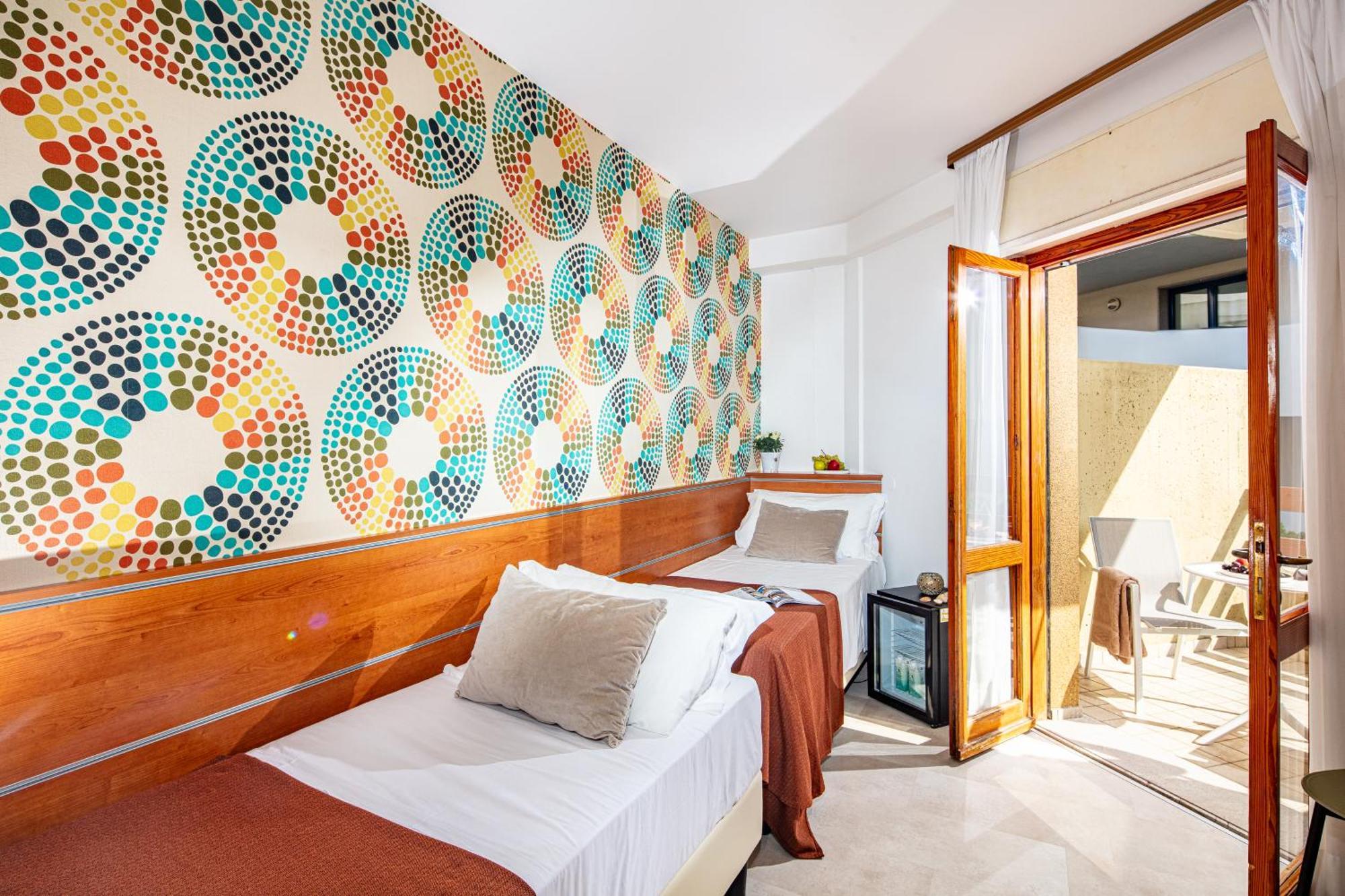 Hotel Argentina Grado Exterior photo